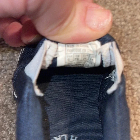 Polo Ralph Lauren slip on toddler sneakers - size 5 - Picture 6 of 6